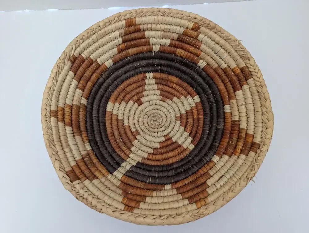 Vintage Handwoven Native American Southwest Coil Basket Star Pattern Bowl